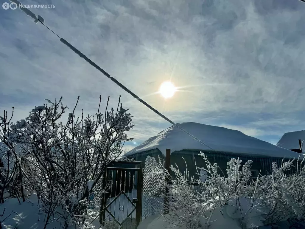 Дом в муниципальное образование Саратов, рабочий посёлок Красный ... - Фото 1