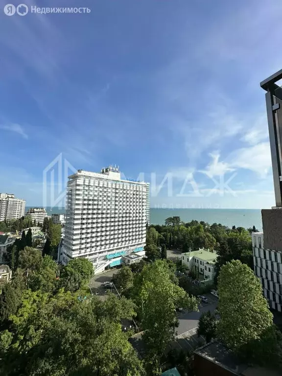 2-комнатная квартира: Сочи, микрорайон Светлана, Гагринская улица, 3/8 ... - Фото 0