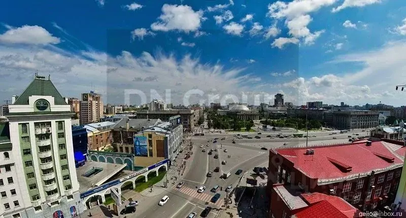 Торговая площадь в Новосибирская область, Новосибирск ул. Ленина, 1 ... - Фото 1