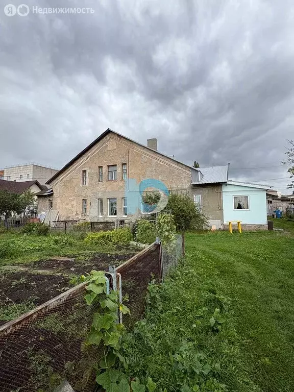 2-комнатная квартира: Октябрьский, кольцо Пугачёва, 12 (50 м) - Фото 1