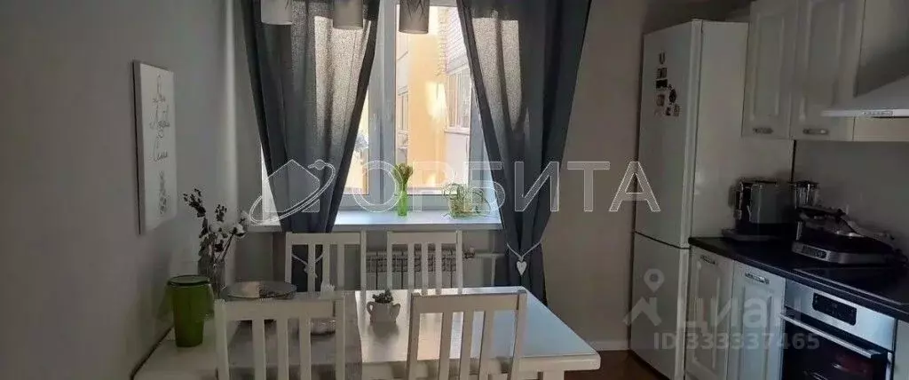 3-к кв. Тюменская область, Тюмень ул. Суходольская, 14 (79.5 м) - Фото 2