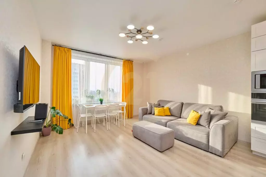 4-к кв. Пермский край, Пермь ул. Космонавта Леонова, 45 (80.0 м) - Фото 1