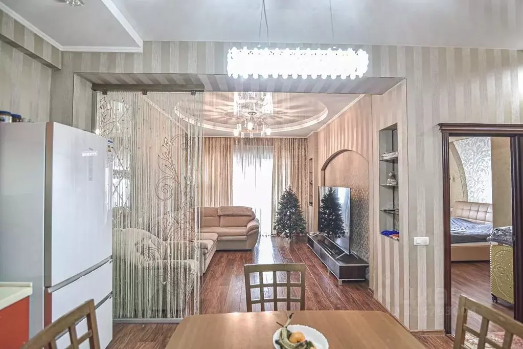 3-к кв. Сахалинская область, Южно-Сахалинск ул. А.О. Емельянова, 11А ... - Фото 1