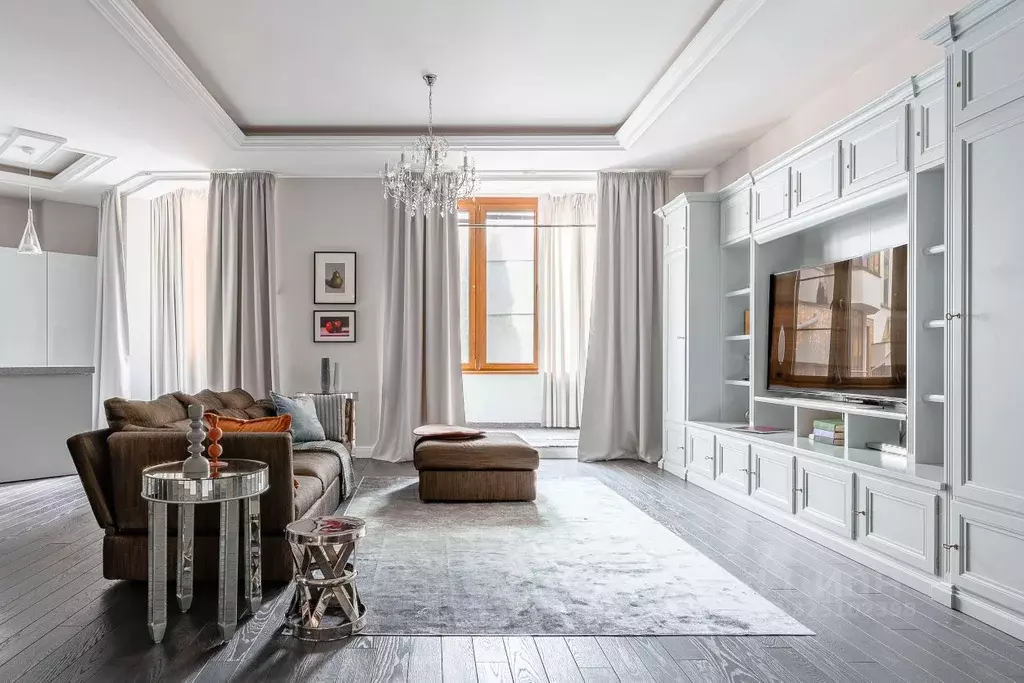 3-к кв. Москва Крылатская ул., 45К1 (170.0 м) - Фото 1