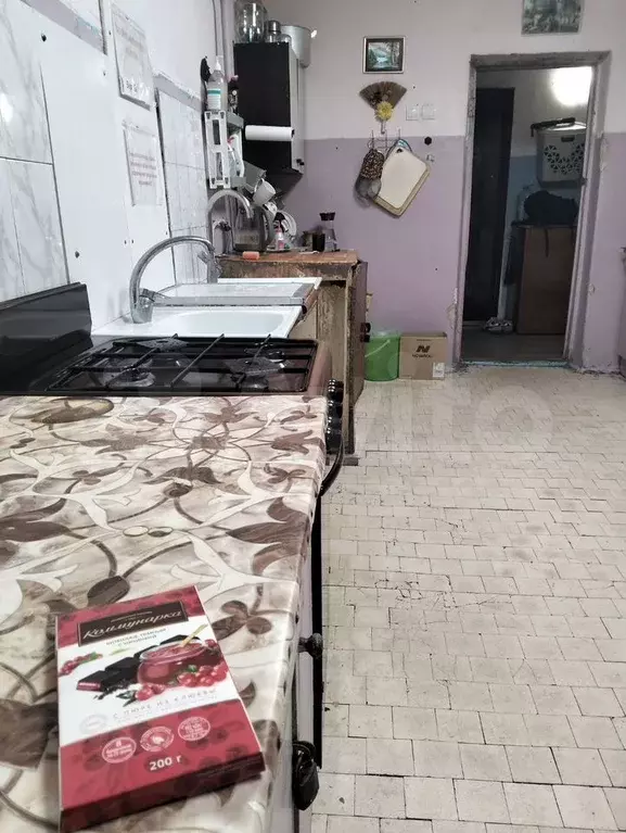 Комната 13 м в 9-к., 3/5 эт. - Фото 1