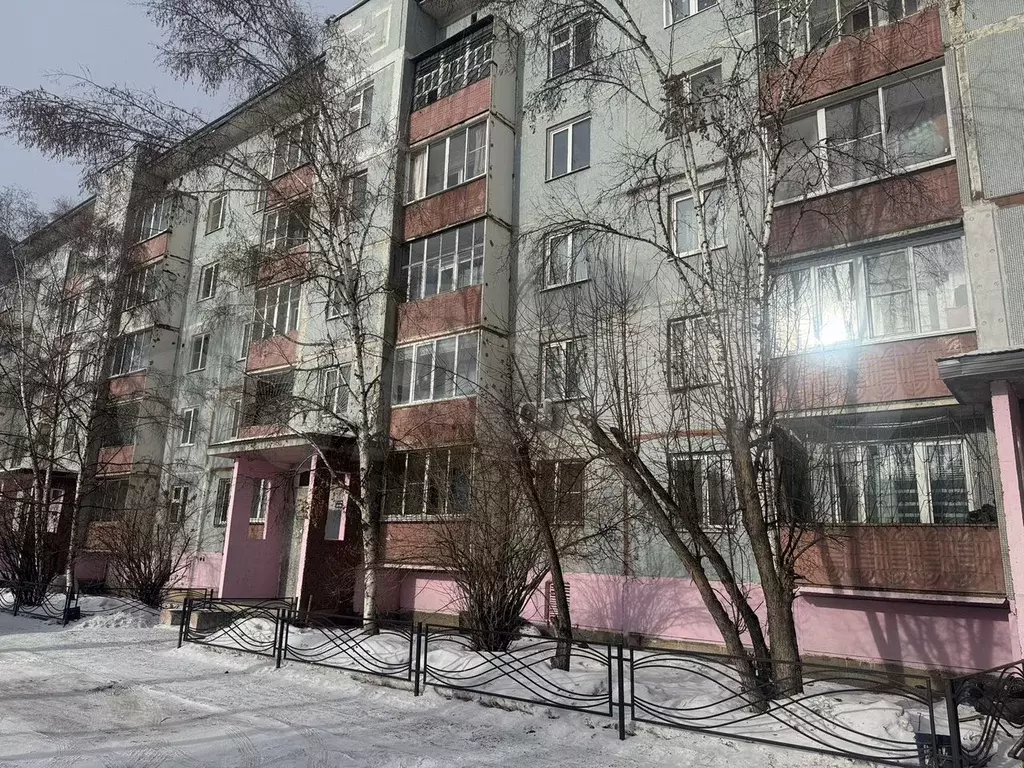 1-к. квартира, 35 м, 4/5 эт. - Фото 0