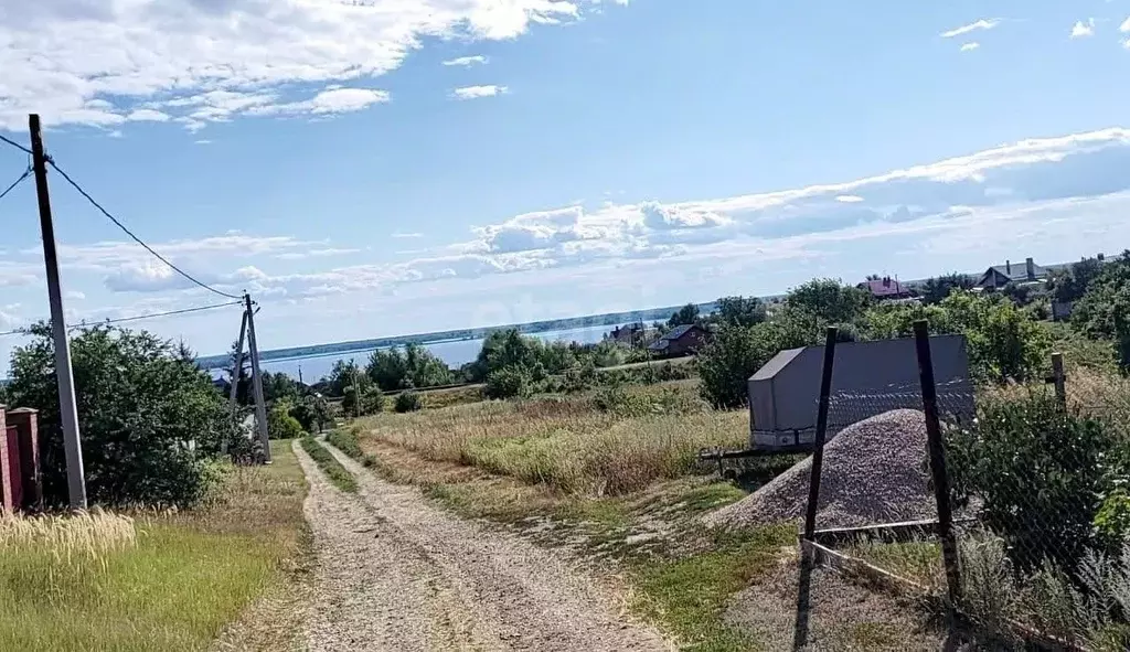 Участок в Самарская область, Ставропольский район, Большая Рязань ... - Фото 0