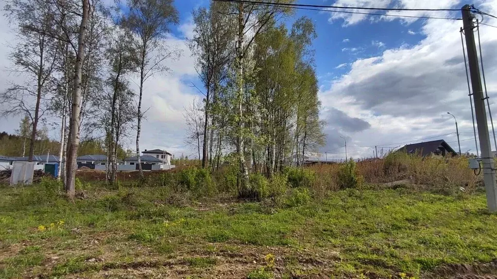 Участок в Москва Марушкинское поселение, д. Акиньшино, ул. ... - Фото 1