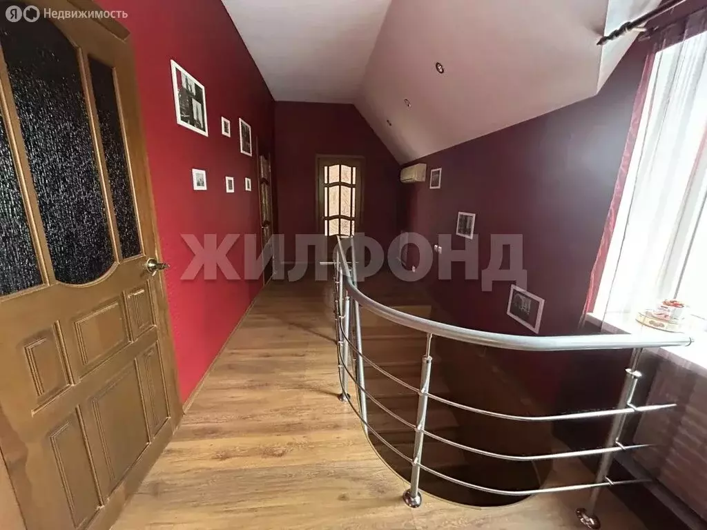 Дом в Шахты, Звёздная улица (186 м) - Фото 1