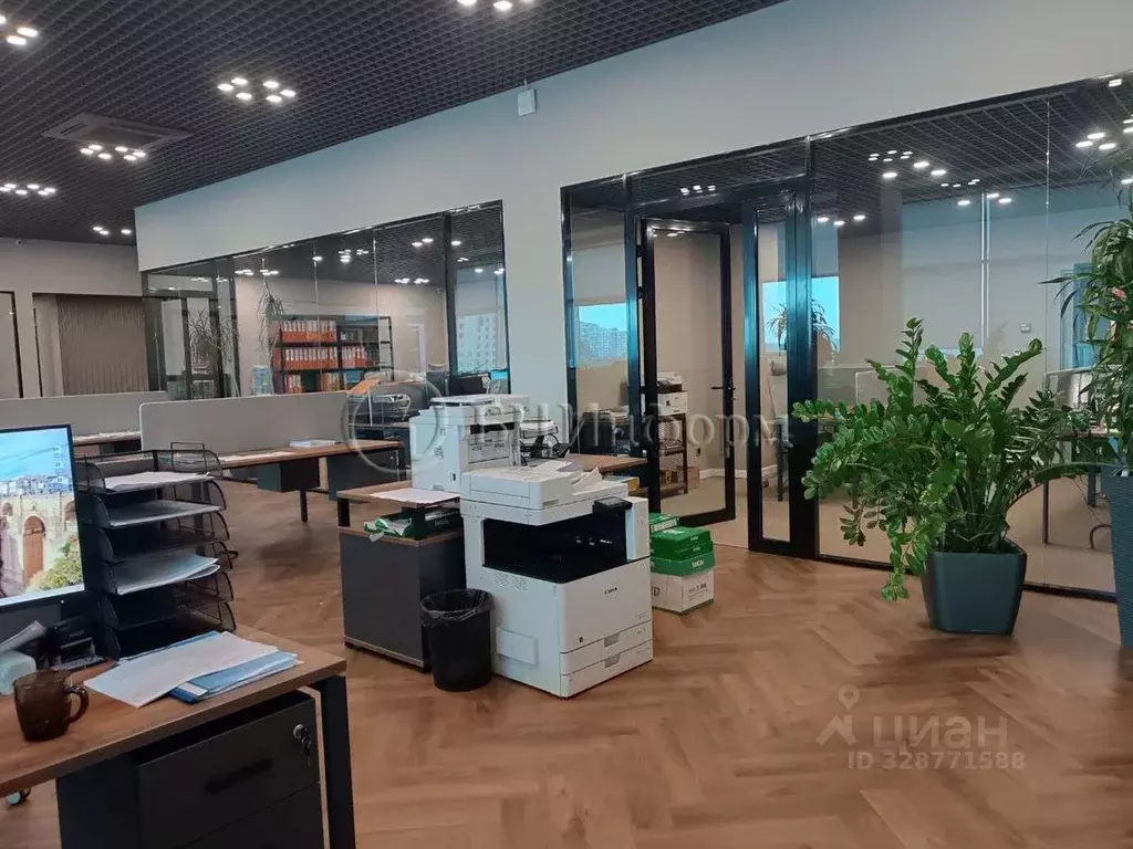 Офис в Санкт-Петербург Звездная ул., 1 (115 м) - Фото 1