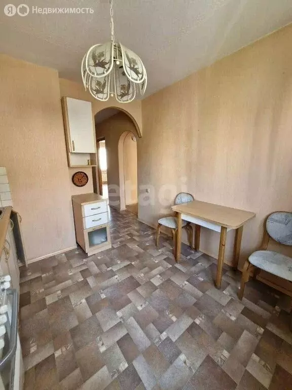 4-комнатная квартира: Екатеринбург, улица Академика Шварца, 10к2 (79.3 ... - Фото 1