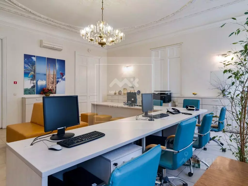 Офис в Санкт-Петербург 2-я Советская ул., 12 (140 м) - Фото 1