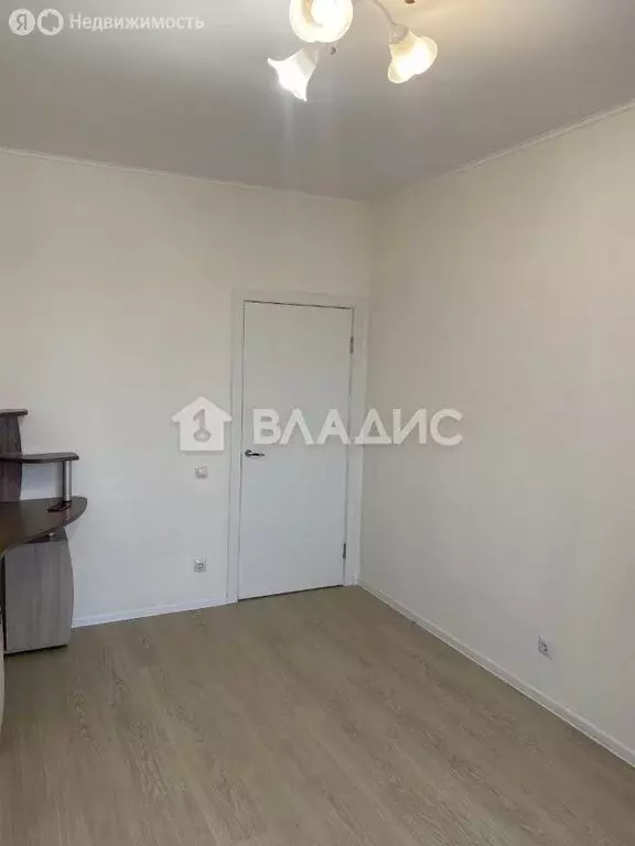 2-комнатная квартира: посёлок городского типа Мирный, улица Академика ... - Фото 2