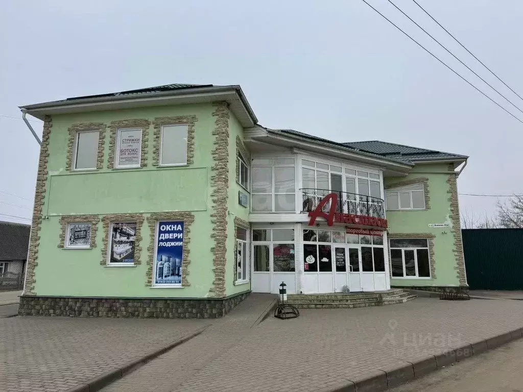 Торговая площадь в Брянская область, Дубровка рп ул. Ленина, 91А (350 ... - Фото 1