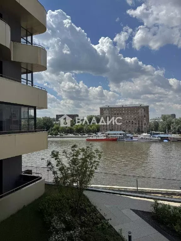 Продается 2-комнатная квартира - Фото 1