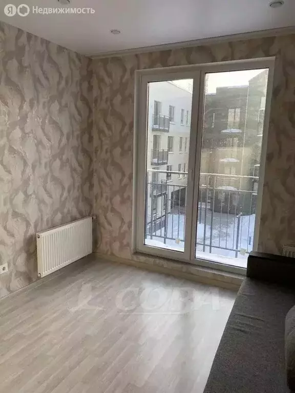 2-комнатная квартира: Тюмень, улица Александра Звягина, 12 (40.9 м) - Фото 1