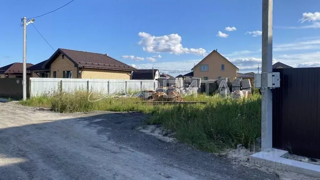 Участок в Тюменская область, Тюмень ул. Пуровская (5.05 сот.) - Фото 1