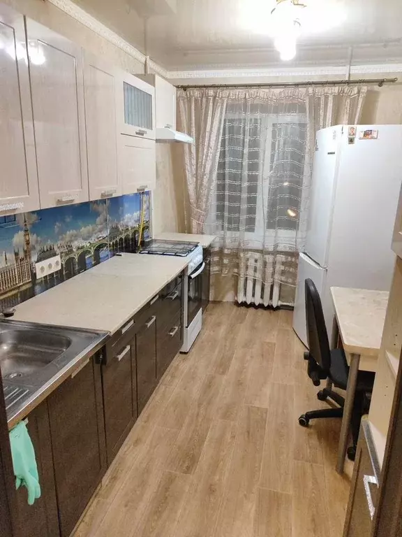 2-к кв. Ленинградская область, Кириши просп. Героев, 2 (55.0 м) - Фото 1