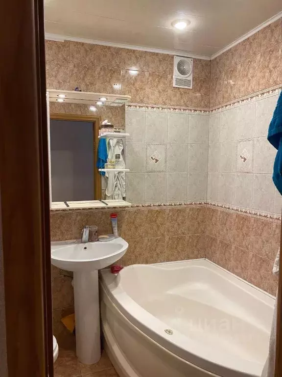 3-к кв. Самарская область, Тольятти ул. Баныкина, 26 (58.0 м) - Фото 1