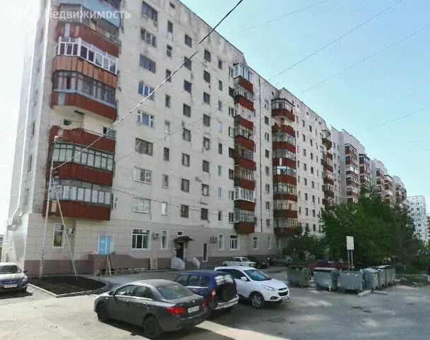 2-комнатная квартира: Тюмень, улица Николая Чаплина, 115 (50 м) - Фото 2