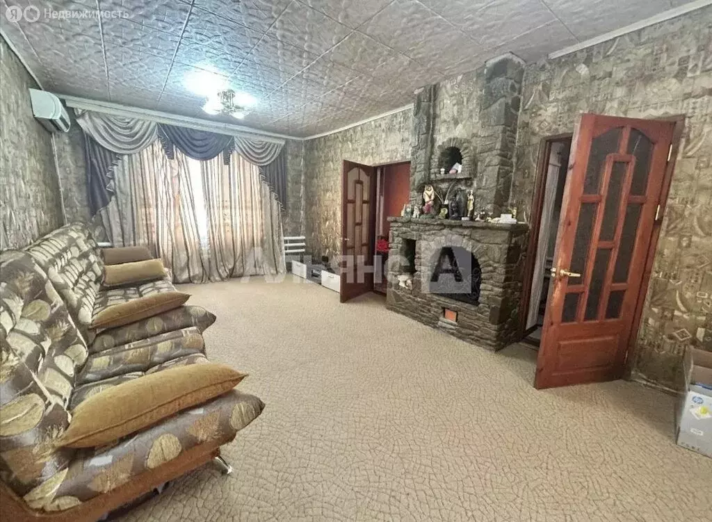 Дом в станица Тацинская, улица Дзержинского (90 м) - Фото 1