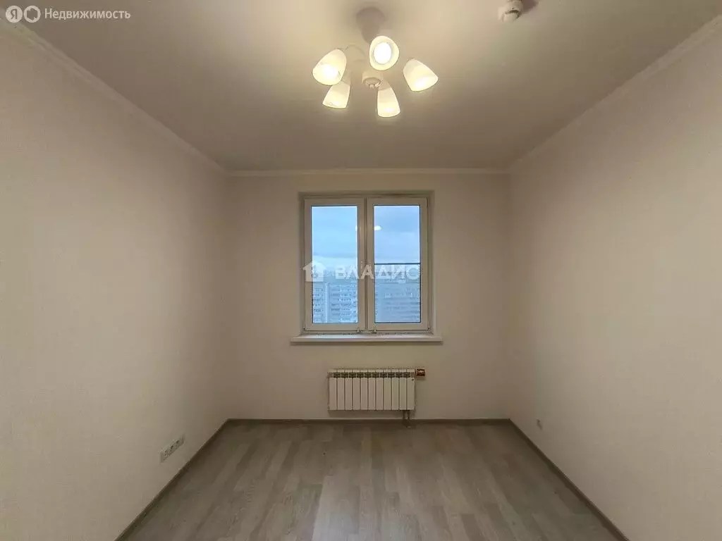 3-комнатная квартира: Москва, улица Введенского, 13В (69.1 м) - Фото 1