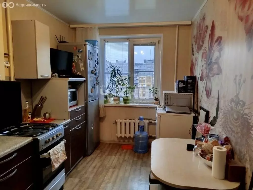 3-комнатная квартира: Нижний Новгород, жилой район Соцгород, ... - Фото 1