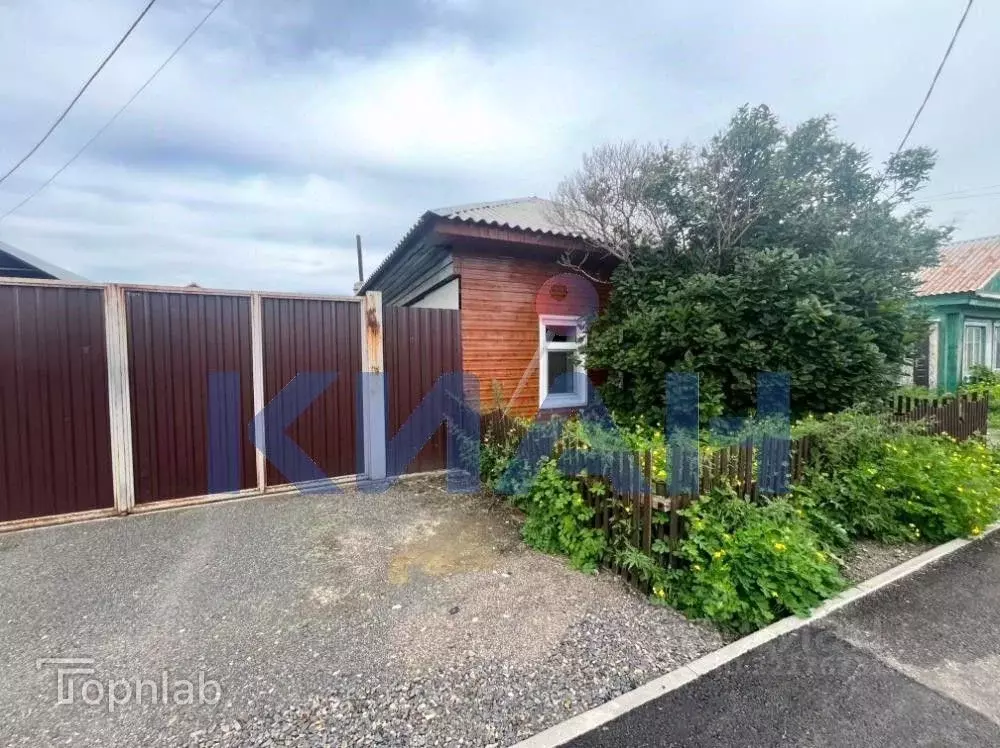 Дом в Красноярский край, Емельяново пгт ул. Московская, 102 (47 м) - Фото 1