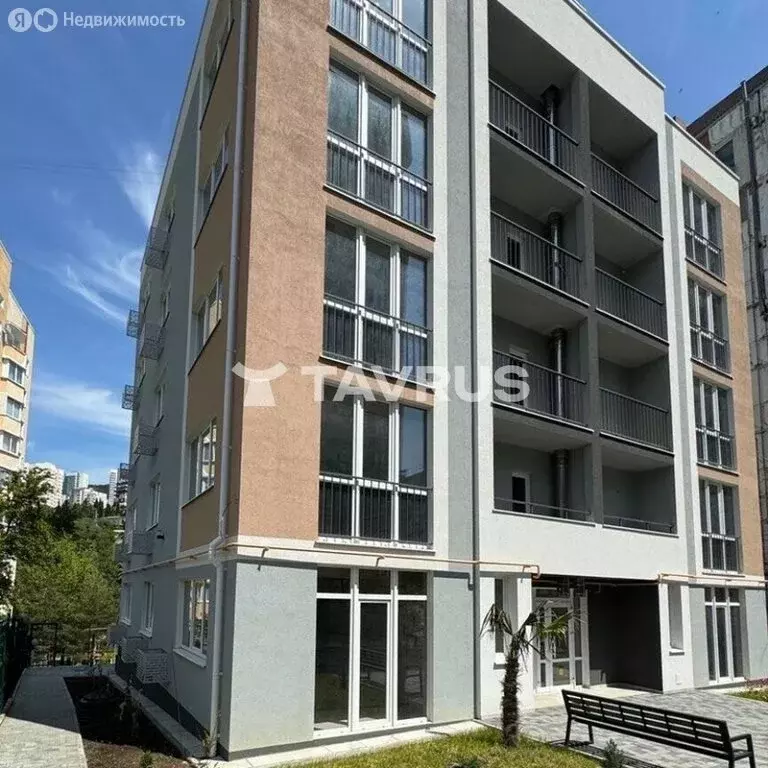 1-комнатная квартира: Ялта, улица Грибоедова, 15 (43.2 м) - Фото 1