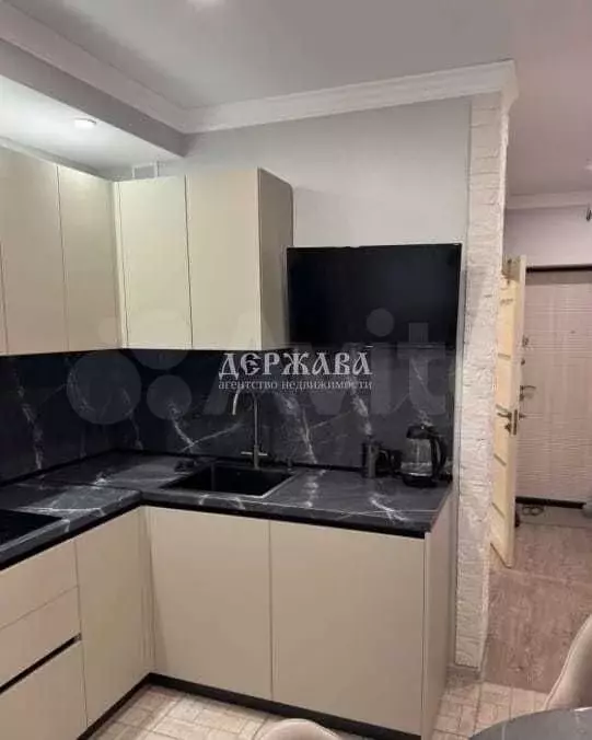 1-к. квартира, 39 м, 4/9 эт. - Фото 1