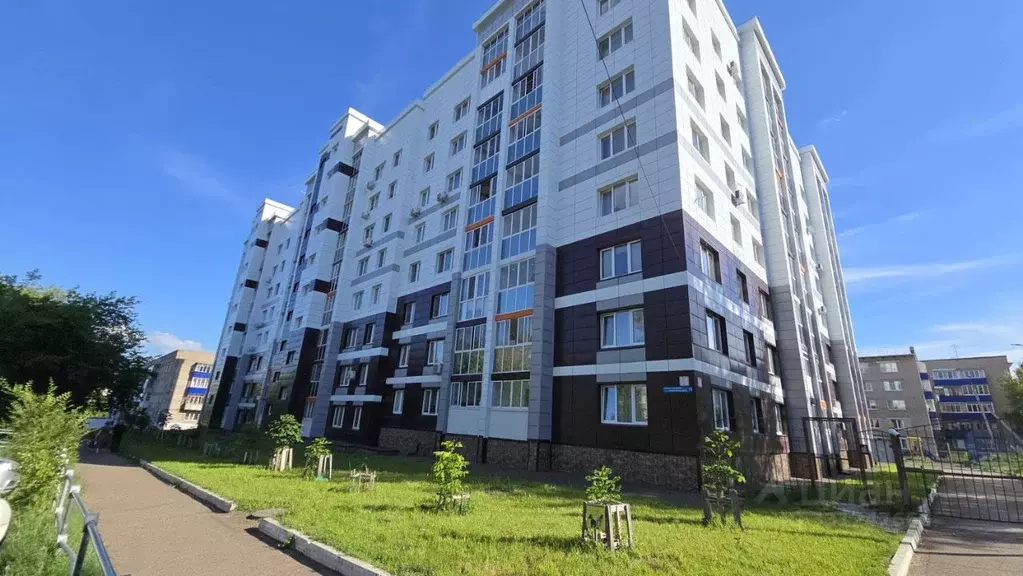 2-к кв. Башкортостан, Стерлитамак ул. Сакко и Ванцетти, 71 (53.5 м) - Фото 1