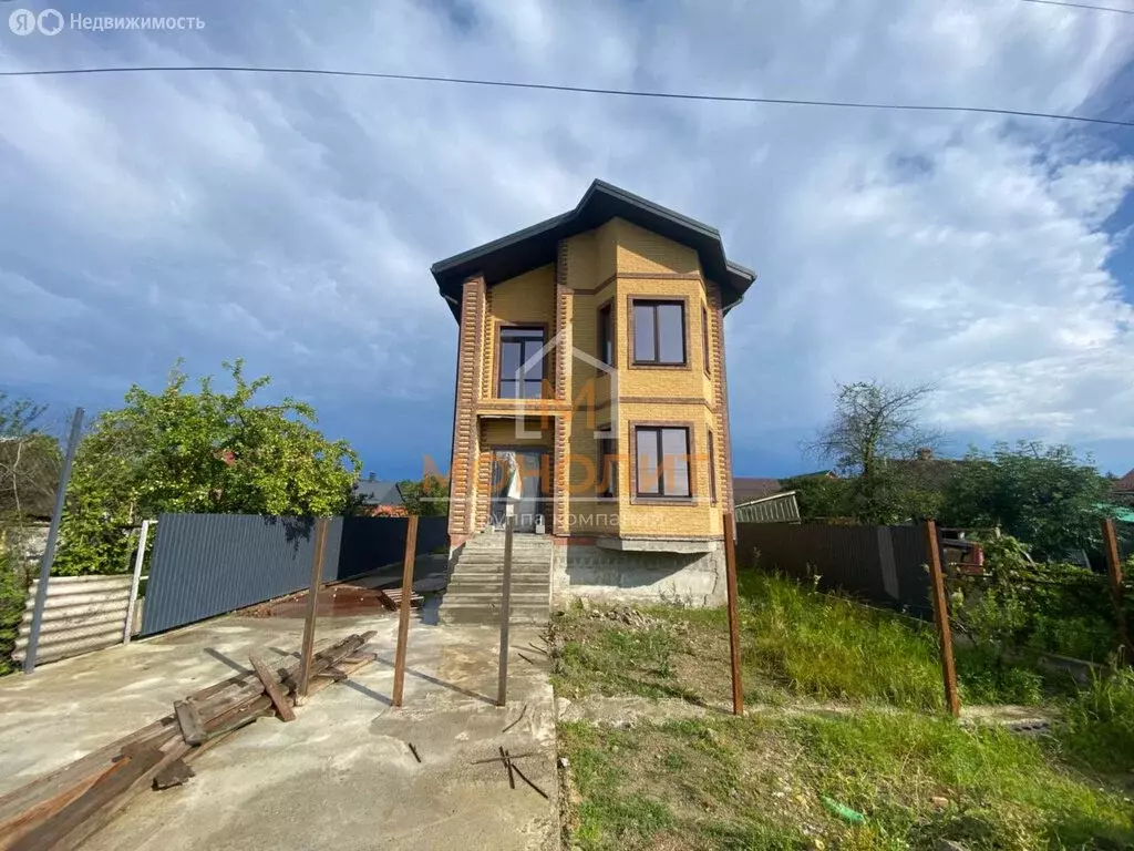 Дом в Горячий Ключ, улица Кирова (130 м) - Фото 1