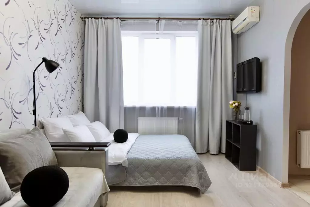 1-к кв. Волгоградская область, Волгоград ул. Ханпаши Нурадилова, 7 ... - Фото 0