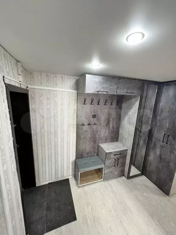 3-к. квартира, 61 м, 2/5 эт. - Фото 1