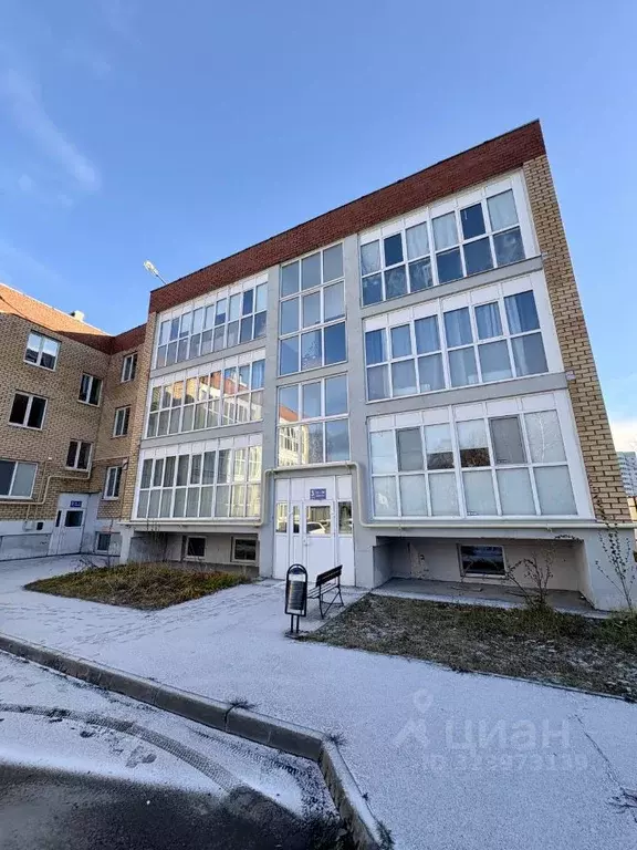 3-к кв. Пермский край, Пермь Гайвинская ул., 42 (94.7 м) - Фото 1