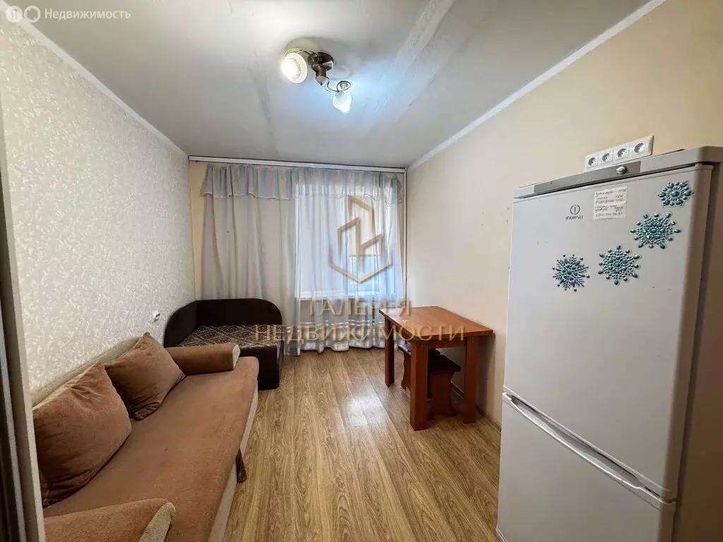 1к в 7-комнатной квартире (11.4 м) - Фото 0