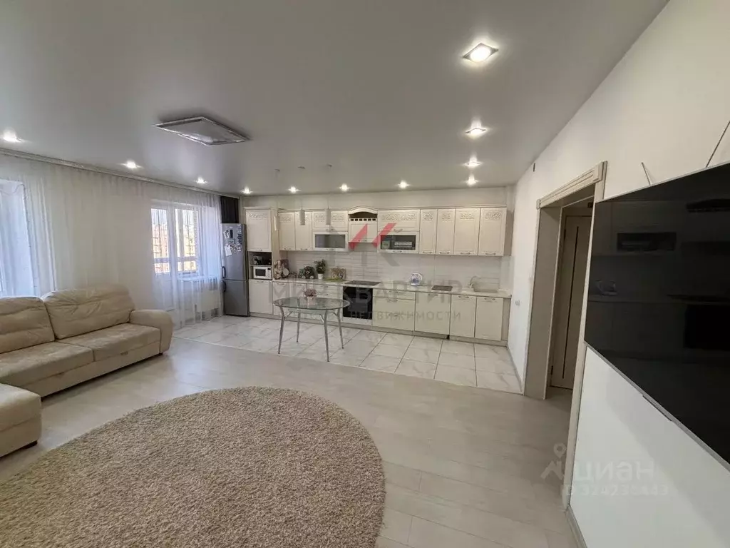 3-к кв. Хакасия, Абакан ул. Кирова, 120А (80.0 м) - Фото 1