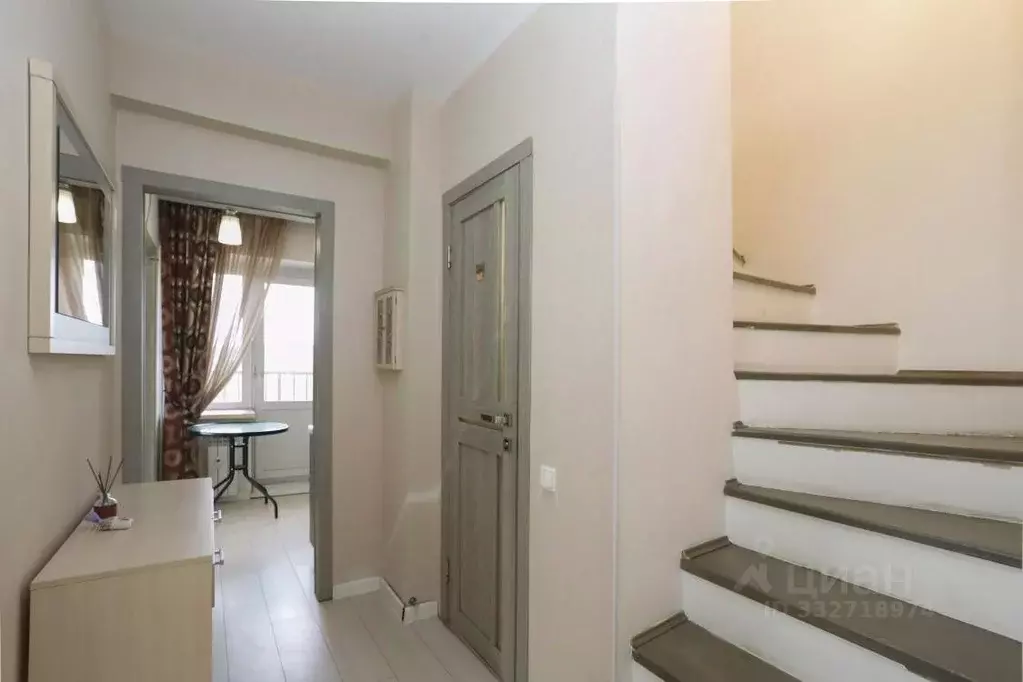 3-к кв. Иркутская область, Иркутск ул. Баррикад, 60/6 (77.4 м) - Фото 1