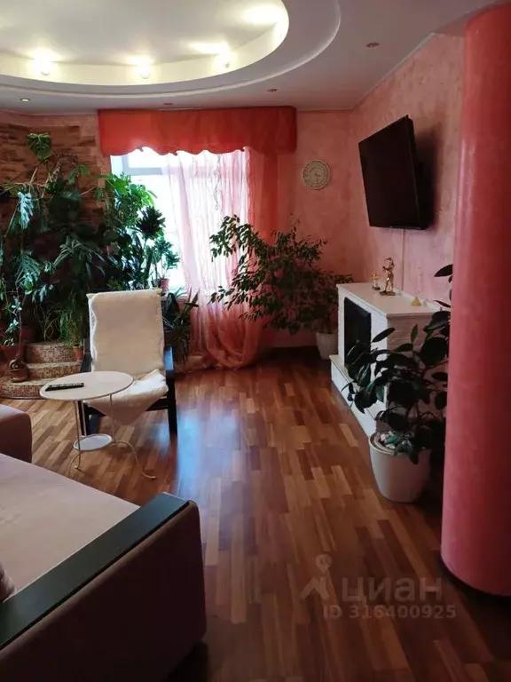 3-к кв. Башкортостан, Уфа ул. Калинина, 13 (90.0 м) - Фото 1