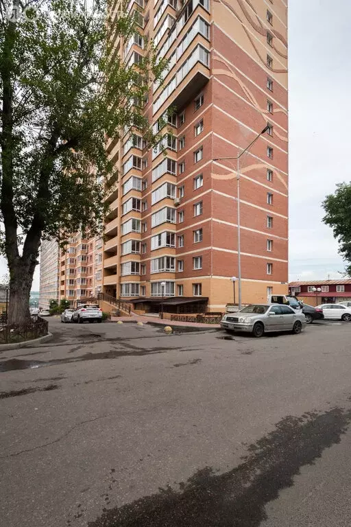 1-комнатная квартира: Иркутск, Сибирская улица, 24 (39 м) - Фото 0