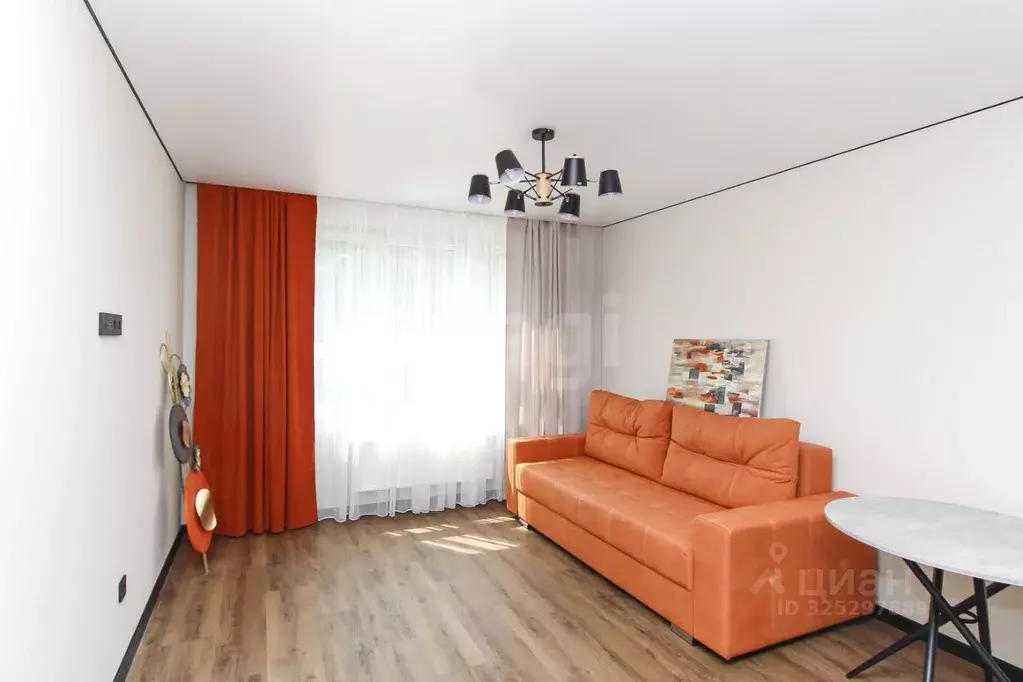 1-к кв. Тюменская область, Тюмень Рощино мкр, ул. Александра ... - Фото 1