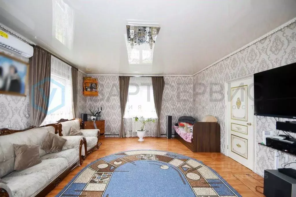 Дом в Омская область, Омский район, с. Троицкое Кленовая ул. (114 м) - Фото 1