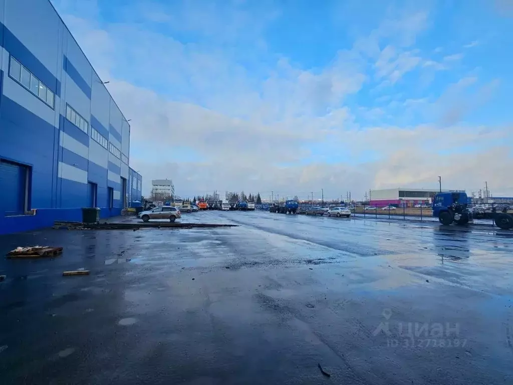 Помещение свободного назначения в Татарстан, Набережные Челны ул. ... - Фото 0