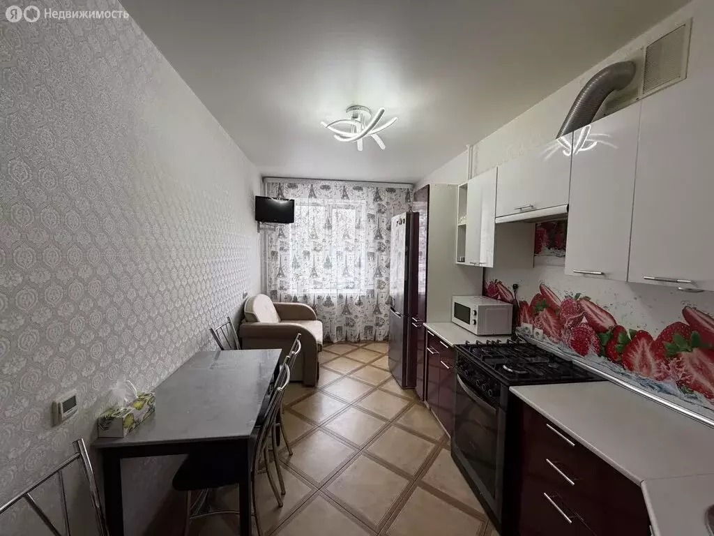 1-комнатная квартира: Биробиджан, улица 40 лет Победы, 4к1 (43.8 м) - Фото 1