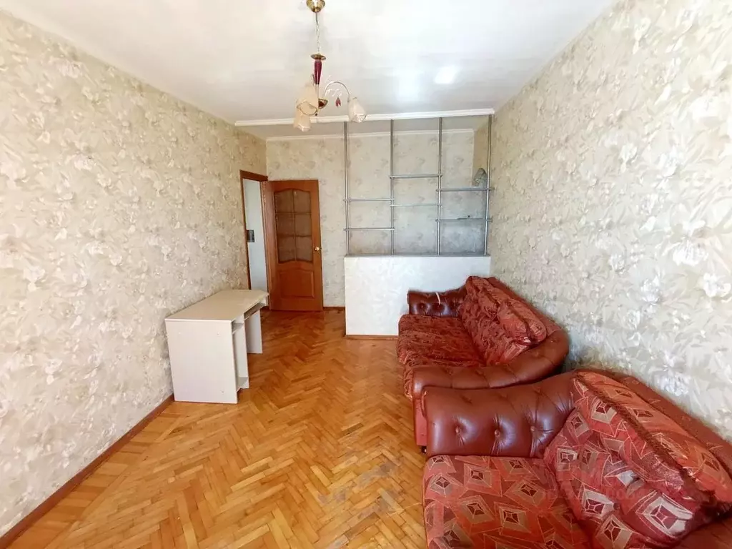 3-к кв. Ростовская область, Ростов-на-Дону ул. Ларина, 24 (54.5 м) - Фото 2