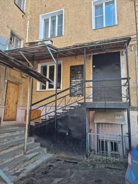 Помещение свободного назначения в Кировская область, Киров Октябрьский ... - Фото 1