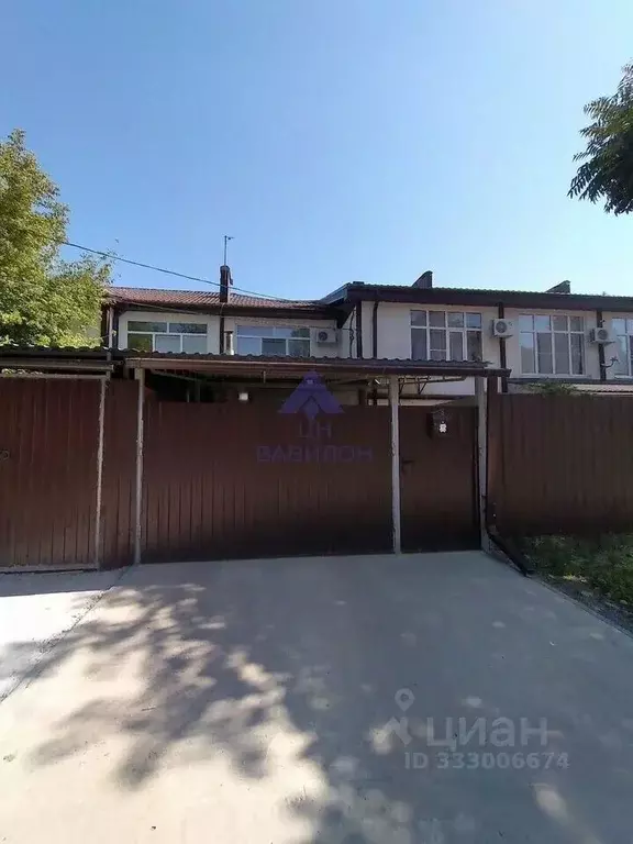 Таунхаус в Ростовская область, Волгодонск Волгодонская ул. (68 м) - Фото 1