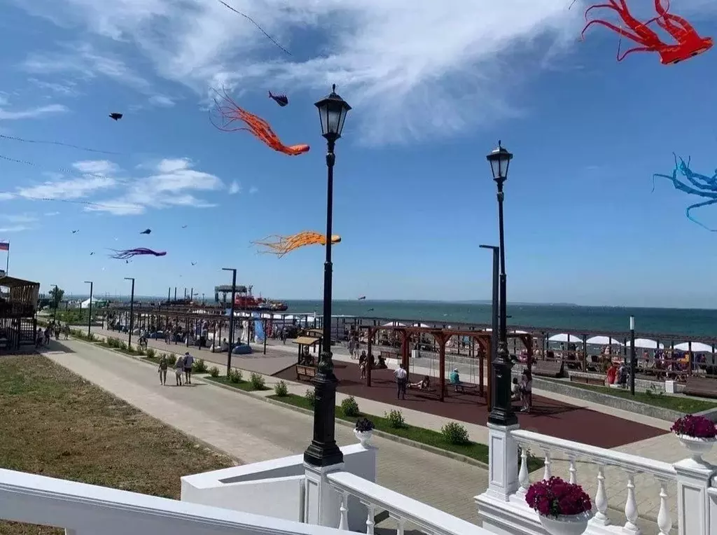 Дом в Краснодарский край, Темрюкский район, Тамань ст-ца ул. ... - Фото 1