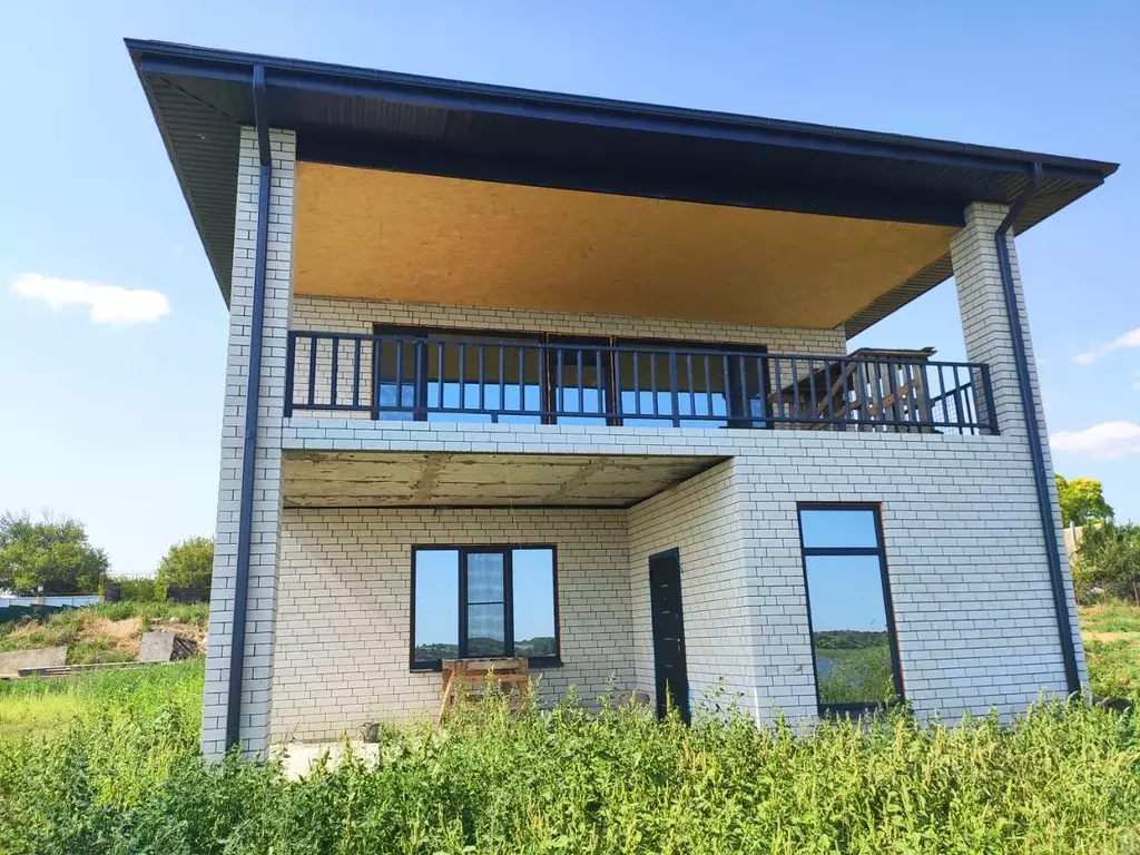 Дом в Ростовская область, Неклиновский район, Носовское с/пос, с. ... - Фото 1