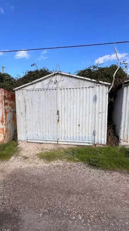 Гараж в Севастополь ул. Хрусталева, 78 (18 м) - Фото 1